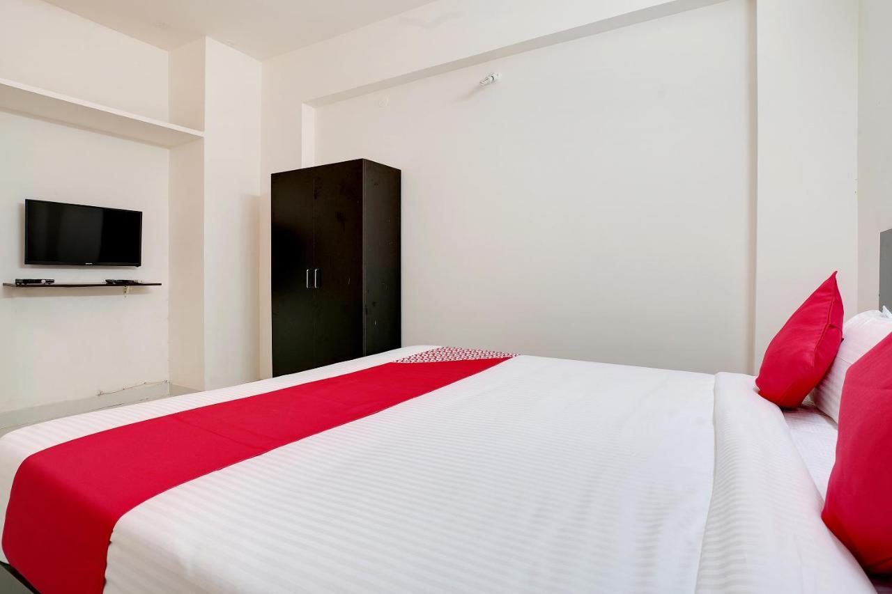 Oyo 41102 Hyderabad Elite Hotell Haidar Sahibguda Eksteriør bilde