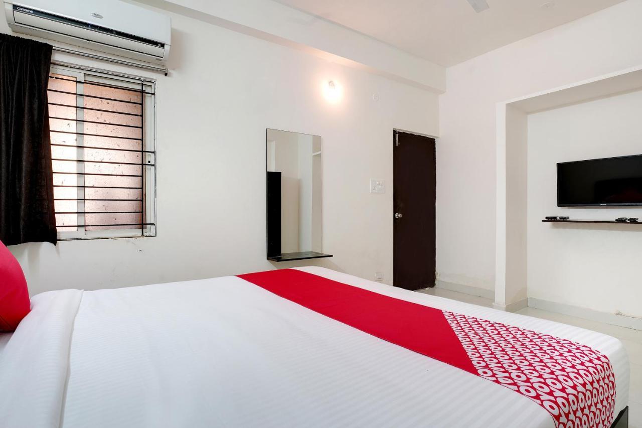 Oyo 41102 Hyderabad Elite Hotell Haidar Sahibguda Eksteriør bilde