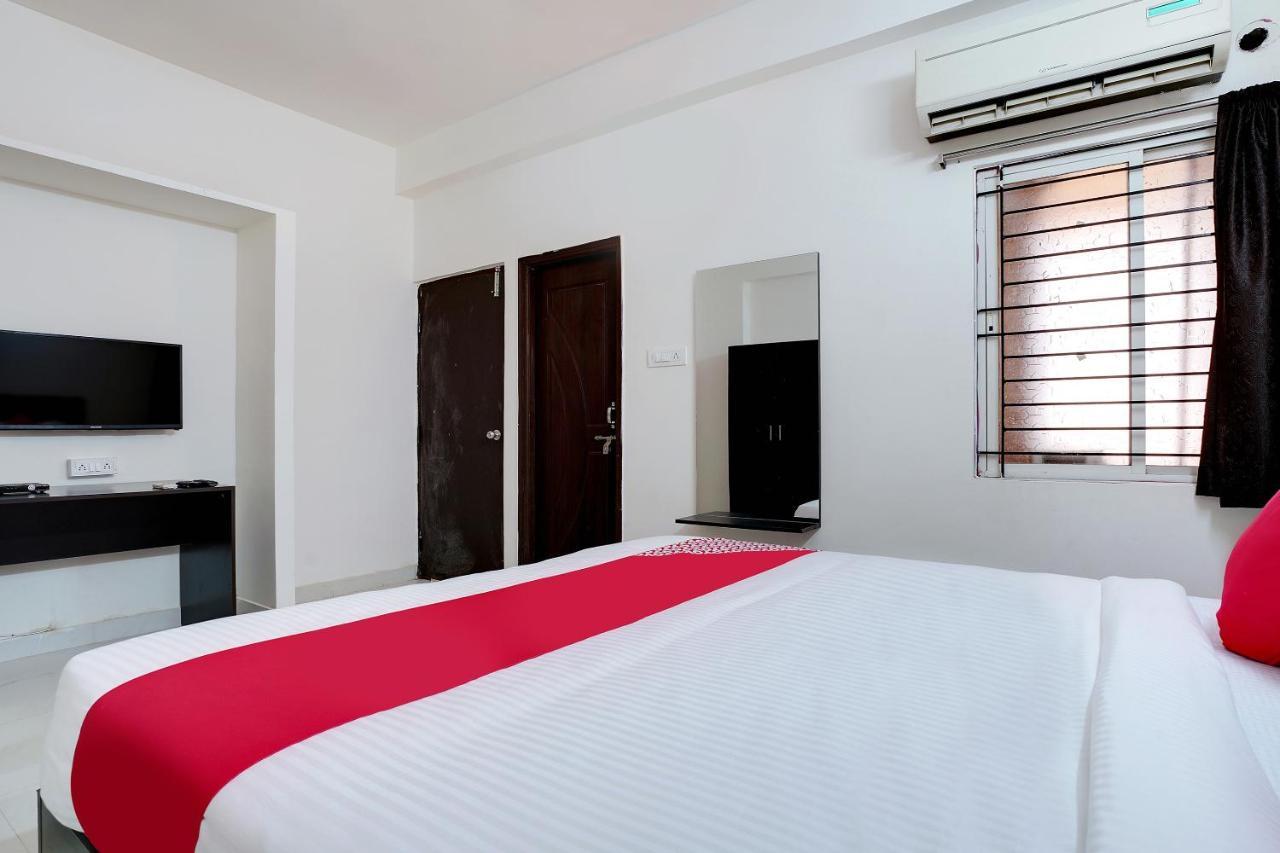 Oyo 41102 Hyderabad Elite Hotell Haidar Sahibguda Eksteriør bilde